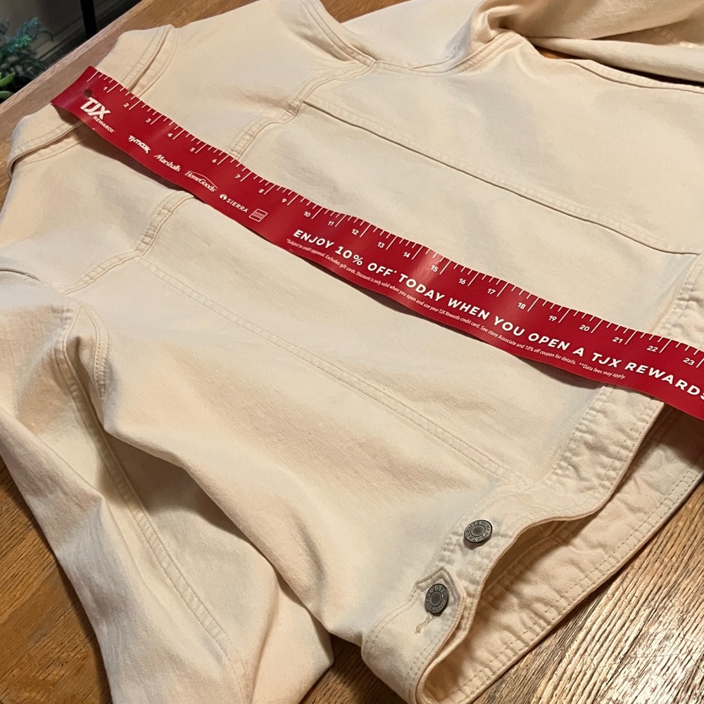 Talbots W 1X Off White Denim Jean Jacket with Ruffle Detail Classic Durable - Picture 8 of 9